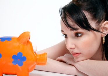 Como fazer a sua poupança render mais com imóveis