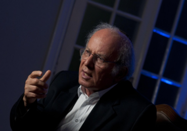 Quem é o megainvestidor Elie Horn?