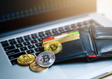 Criptomoedas: devo investir?
