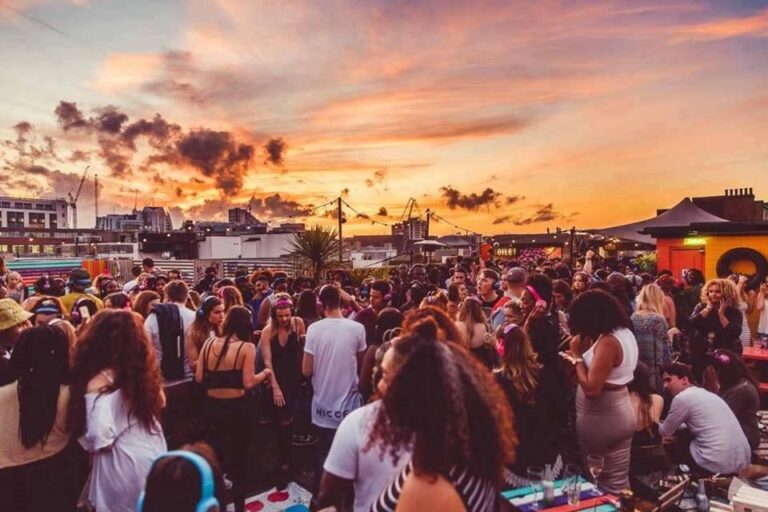 Desafios da reabertura do Mercado de Entretenimento