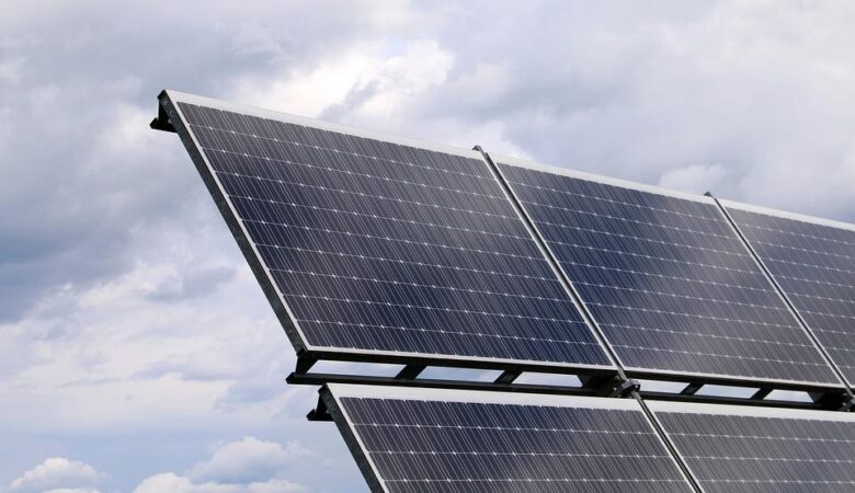 como investir em energia solar