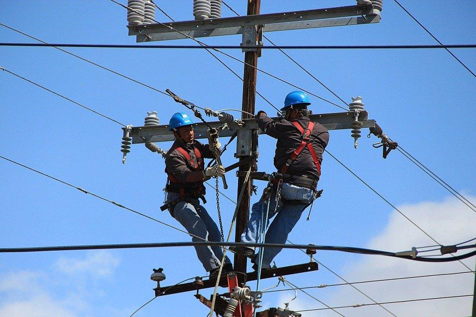 empresas de distribuição de energia na bolsa