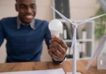 Privatização Eletrobras: chegou a hora de investir no setor de energia?