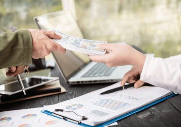 Compra de precatórios: saiba como negociar seu recebível de forma legal e segura
