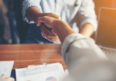 Como seus investimentos podem contribuir para a geração de empregos no Brasil?