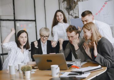 Securitização de Crédito: conheça a estratégia que transforma empresas em líderes do mercado [guia completo]